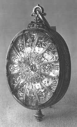 Montre ovale polylobée, image 10/10