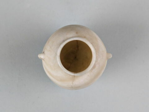 alabastron, image 2/4