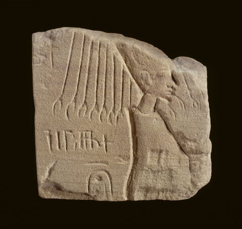 talatate, image 2/2