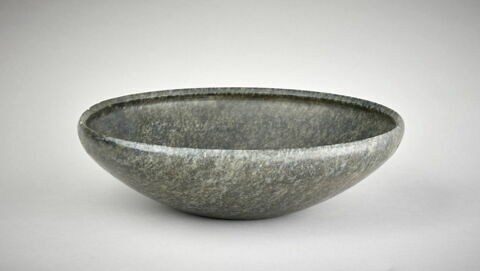 bol à bord rentrant en biseau