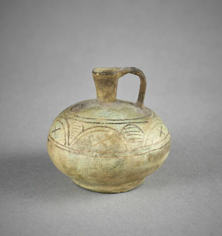 vase à étrier, image 1/4