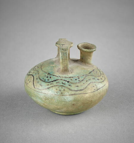 vase à étrier, image 4/5