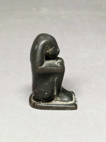 figurine ; statue cube, image 5/5