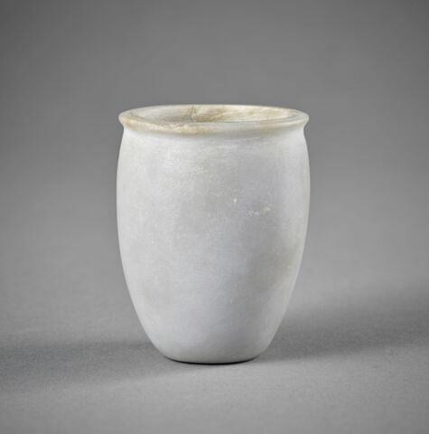 vase, image 2/3