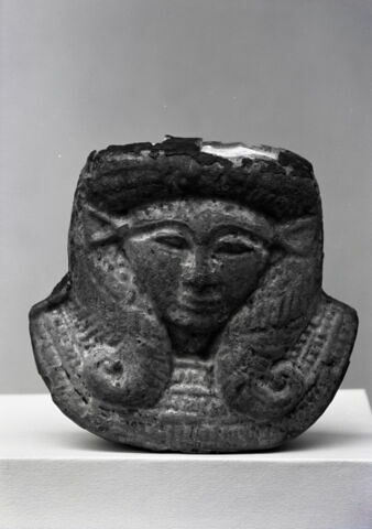 sistre à naos