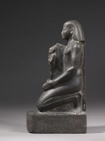 statue théophore, image 2/14