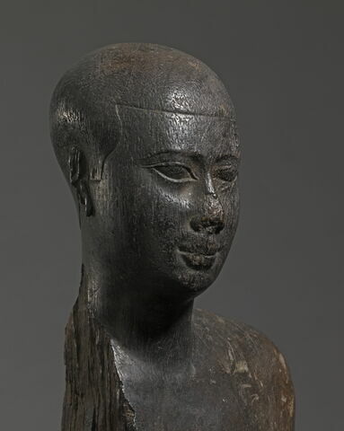 statue, image 5/6