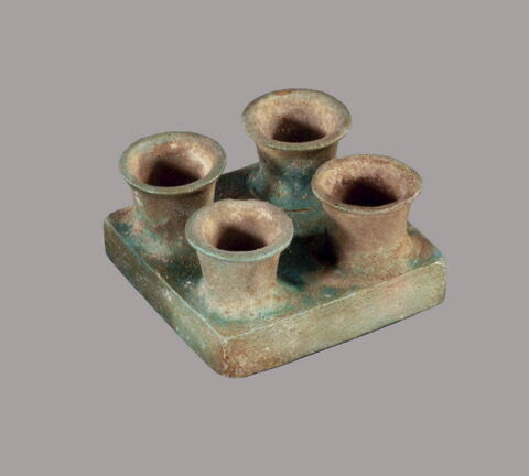 vase quadruple ; godet