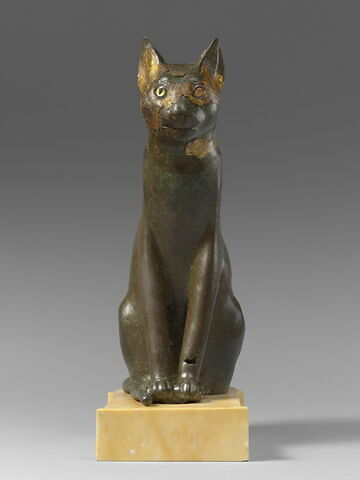 cercueil de chat ; momie de chat