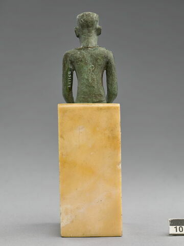 figurine, image 3/5