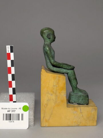 figurine, image 3/4