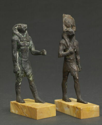 figurine, image 4/4