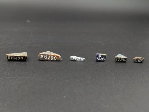 plaquette  ; perles, image 2/3