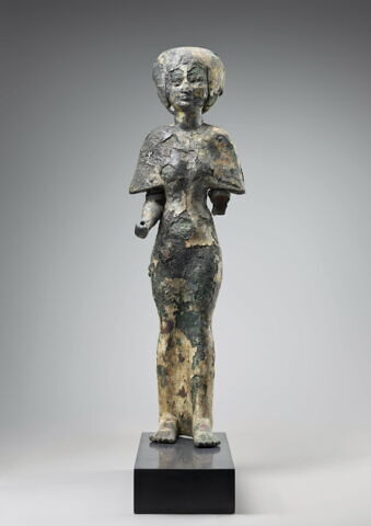 statue, image 3/24