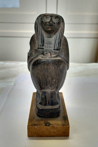 figurine