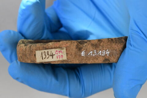 cône funéraire, image 4/4