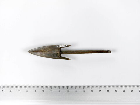 pointe de flèche à soie à deux tranchants rhomboïdale