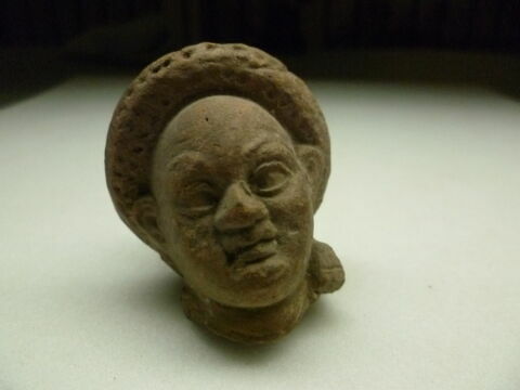 figurine grotesque