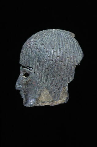 statue, image 5/6
