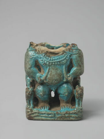 figurine, image 2/4