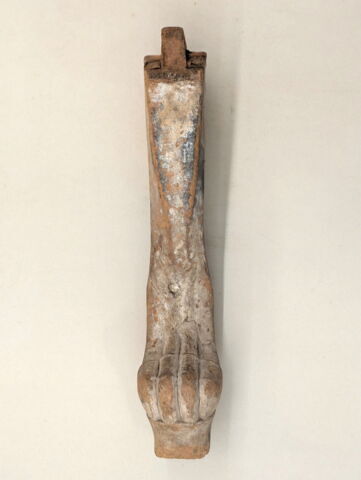 pied de meuble, image 2/4