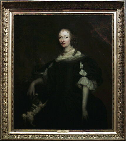Portrait d'une dame de qualité sur un fond de parc, avec un épagneul nain à ses côtés, image 3/3