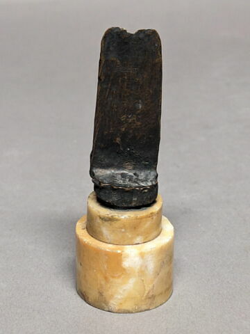 figurine, image 2/2