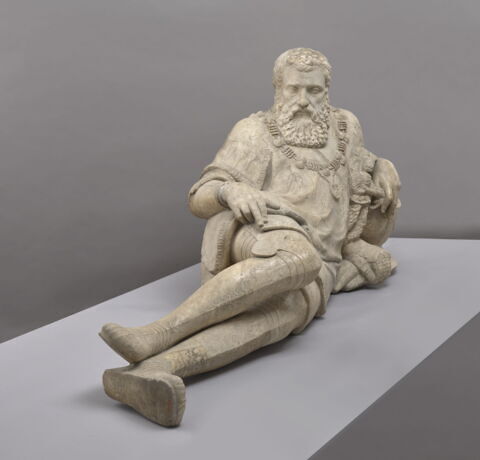 Gisant accoudé, image 2/6