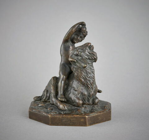 Enfant monté sur un bouc, image 2/2