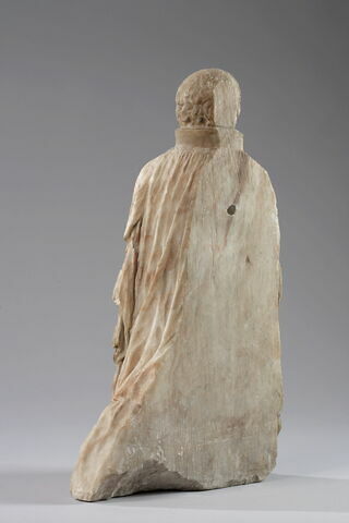 Chanoine agenouillé, image 9/17
