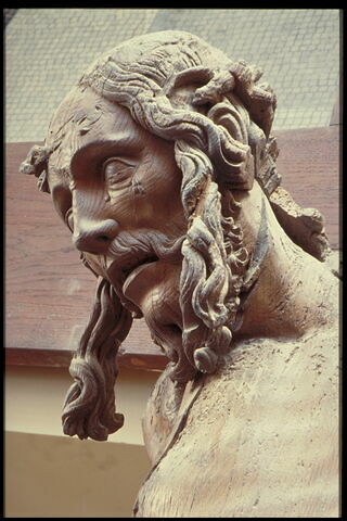 Le Christ en croix, image 5/5