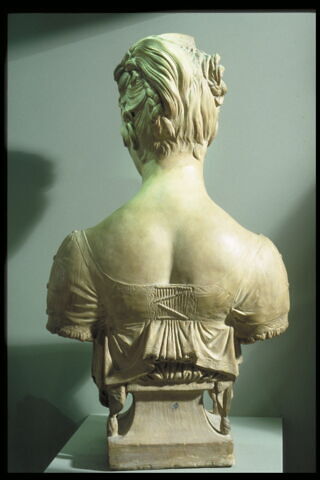 Portrait de jeune femme, image 7/10