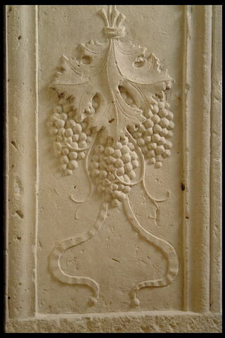 Fragment de pilastre double face, image 7/8