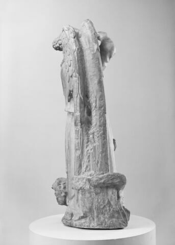 Saint Michel terrassant le Démon, image 14/19