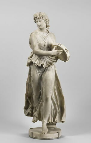 Danseuse au tambourin, image 2/7