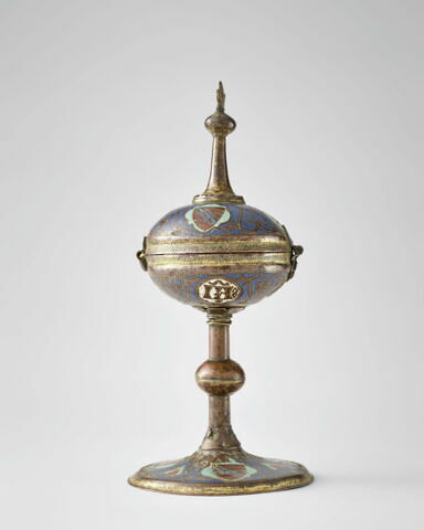 Ciboire à décor héraldique, image 2/4