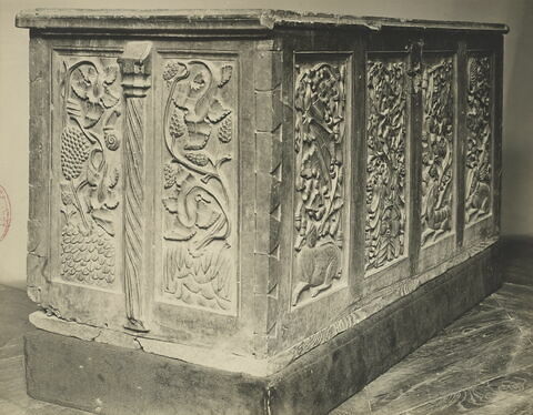 Coffre à décor végétal, image 15/15