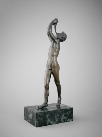 Statuette : faune jouant de la flûte, image 4/6
