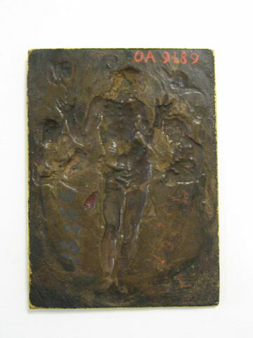 Plaquette : Le Christ rédempteur dont la tunique est portée par des anges, image 2/2