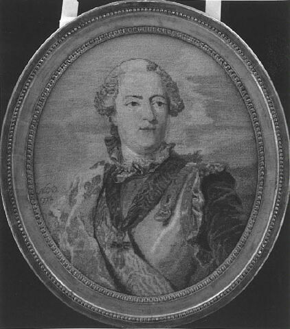 Médaillon ovale : Louis XV, image 2/2