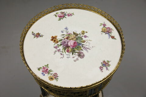 Table chiffonnière, image 5/5