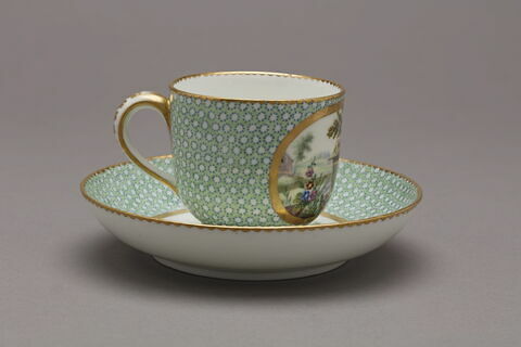 Soucoupe d'une tasse 