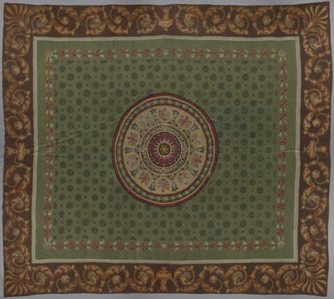 Tapis ras rectangulaire à rosace centrale