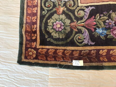 Tapis velours rectangulaire à rosace centrale, image 7/11