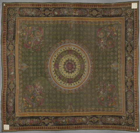 Tapis velours rectangulaire à rosace centrale, image 10/11