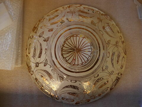Plat rond : armoiries, image 3/3