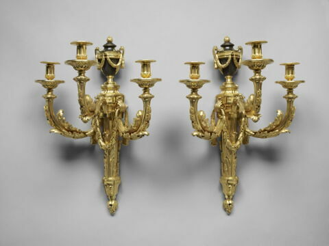 Bras de lumière à trois branche, d'une paire (avec OA 5170 BIS 2), image 2/6