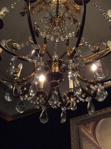 Lustre à 10 lumières, à cristaux taillés, image 2/3