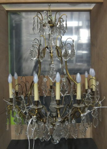 Lustre à 12 lumières, cristaux