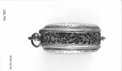 Montre ovale, image 5/9